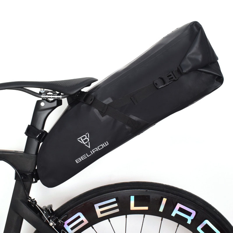 Cycling Gear Must Haves - 산악 도로 자전거를 위한 최고 인기